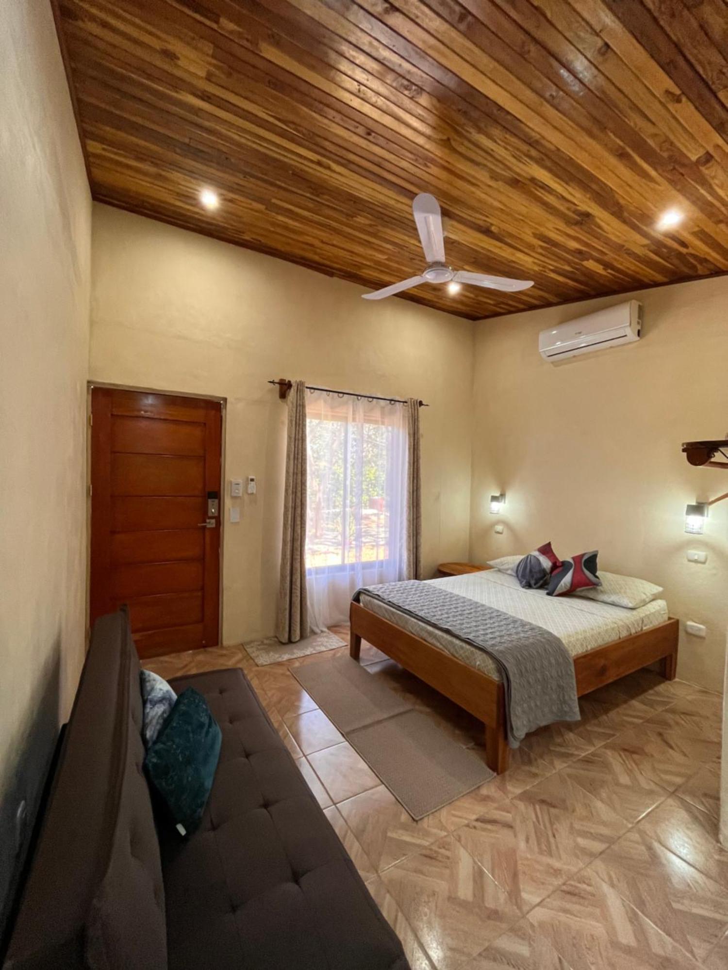 סנטה קרוז Apartamento Los Guanacastes Cerca De Tamarindo Con Piscina מראה חיצוני תמונה
